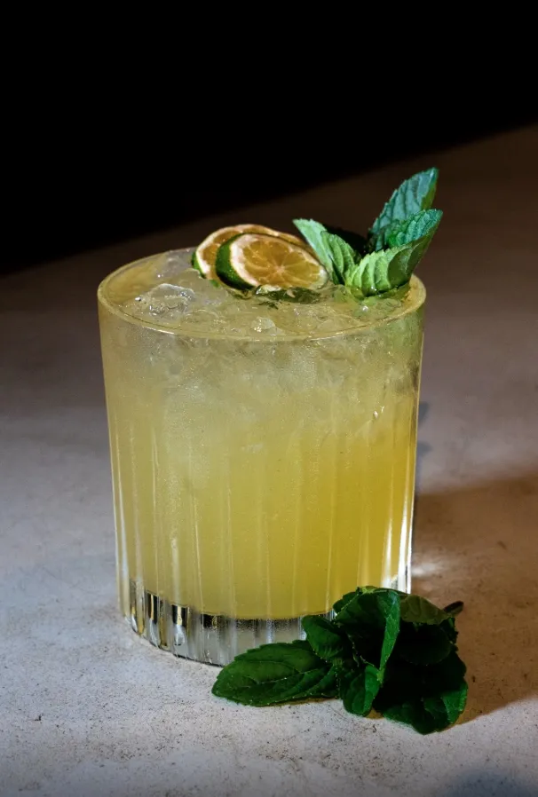 NANELI LIMONATA=130 kcal